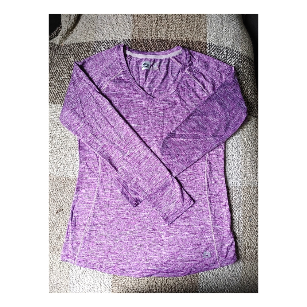 Long sleeve sportswear